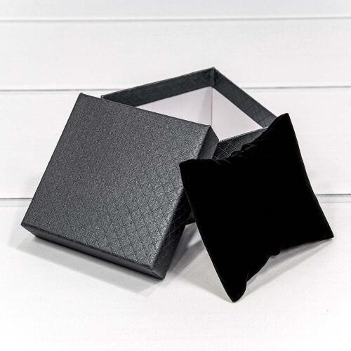 Подарочная коробка ювелирная 9.5*9.5*5.5 см Ромбики черный 441084