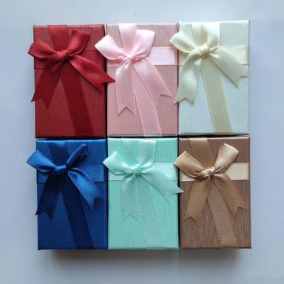 Подарочная коробка ювелирная С бантом 5*8*2.5 см Шелк ассорти 535884