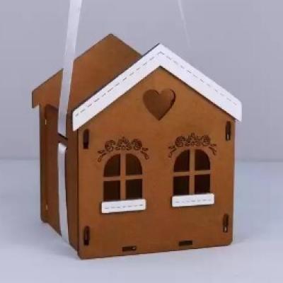 Подарочное кашпо деревянное 13*12*15.5 см Домик коричневый 154422