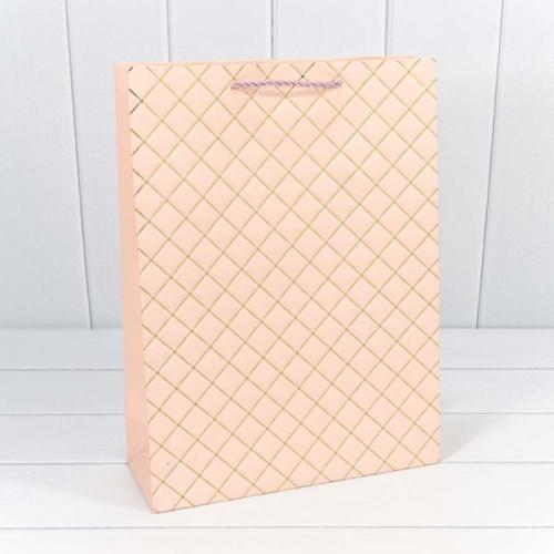 Подарочный пакет люкс бумажный 14х20х8 см Ромб розовый 445135