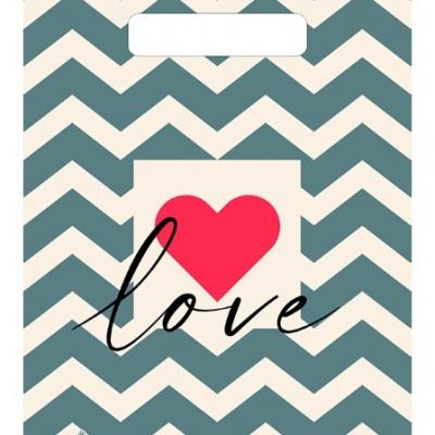 Полиэтиленовый пакет ПВД с прорубной ручкой 30 мкм 20х30 см Влебленность 100 шт