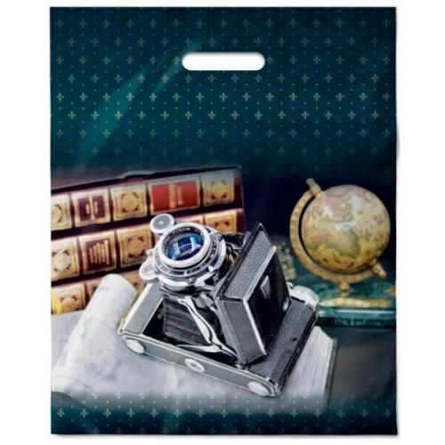 Полиэтиленовый пакет ПВД с прорубной ручкой 60 мкм 38х47 см Фокус 50 шт