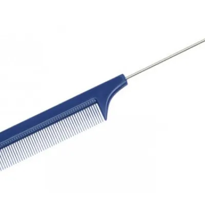 Расческа-гребень с частыми зубьями Dewal Beauty DBS6105 с металлическим хвостиком синяя 22 см