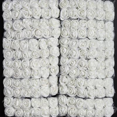 Роза фоамиран 20-25 мм (12 шт) Белый с сеточкой 172026