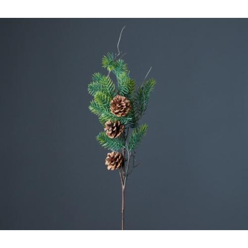 Ветка декоративная еловая с шишками 70 см 50104