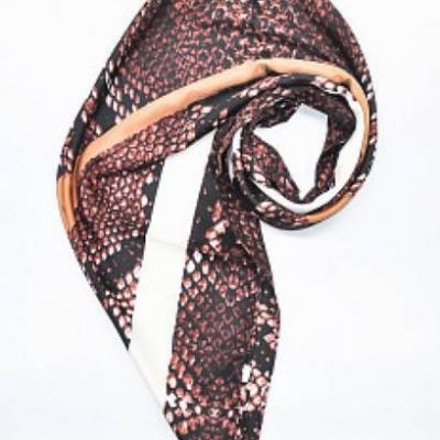 Женский шейный платок шелковый (70*70 см) 68157